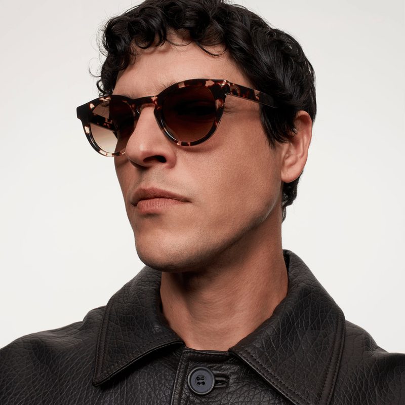 Gafas de sol puestas